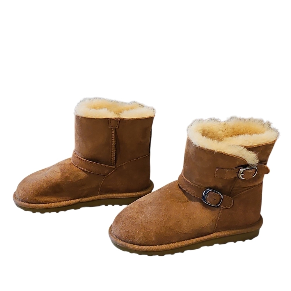 Tan Boots w/Buckles